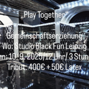 play-together-im-dominastudio-leipzig-–-black-fun-latex-dreams